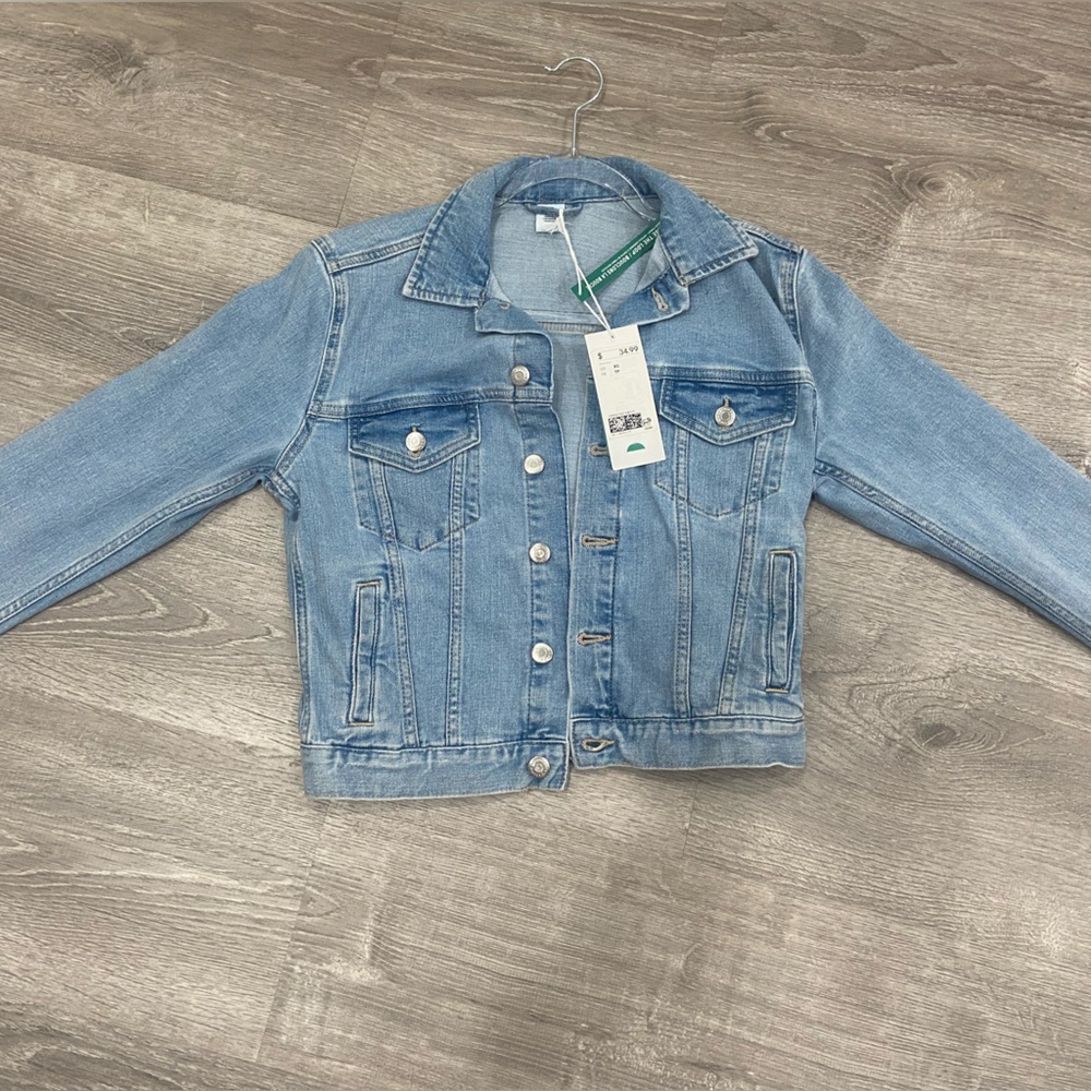 Women’s H and M denim jacket
